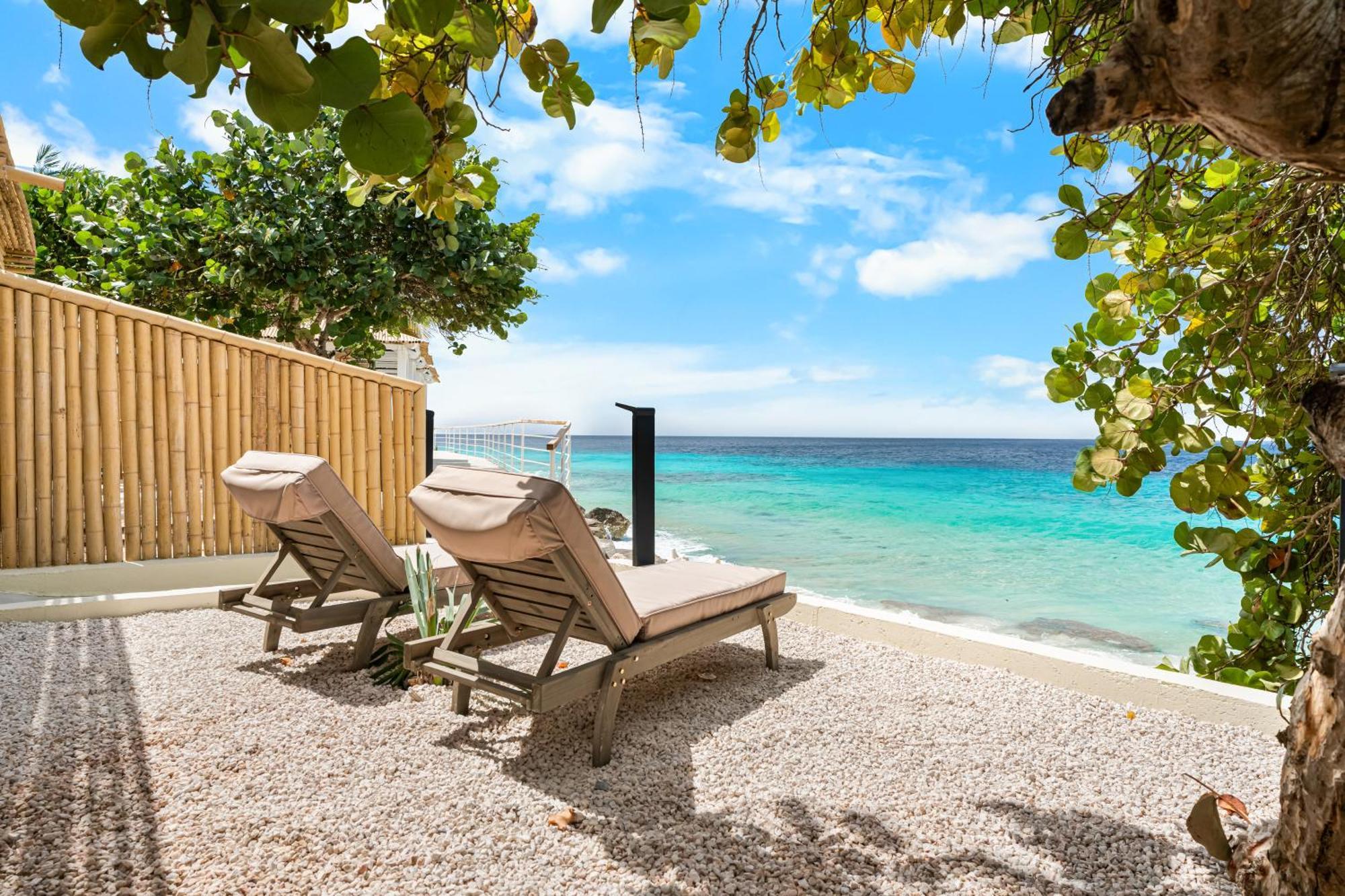 Boutique Hotel Bougainvillea Kralendijk  Bagian luar foto