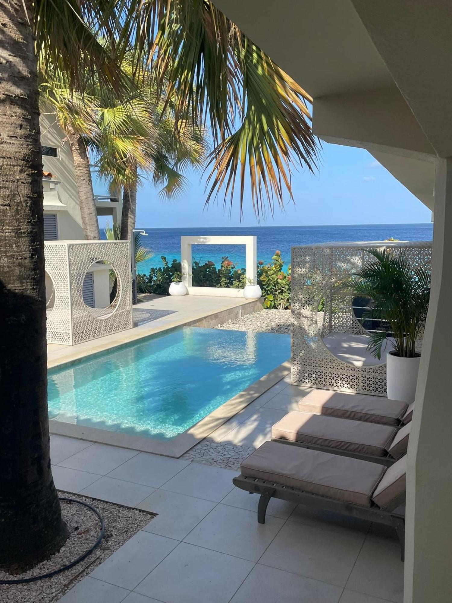 Boutique Hotel Bougainvillea Kralendijk  Bagian luar foto