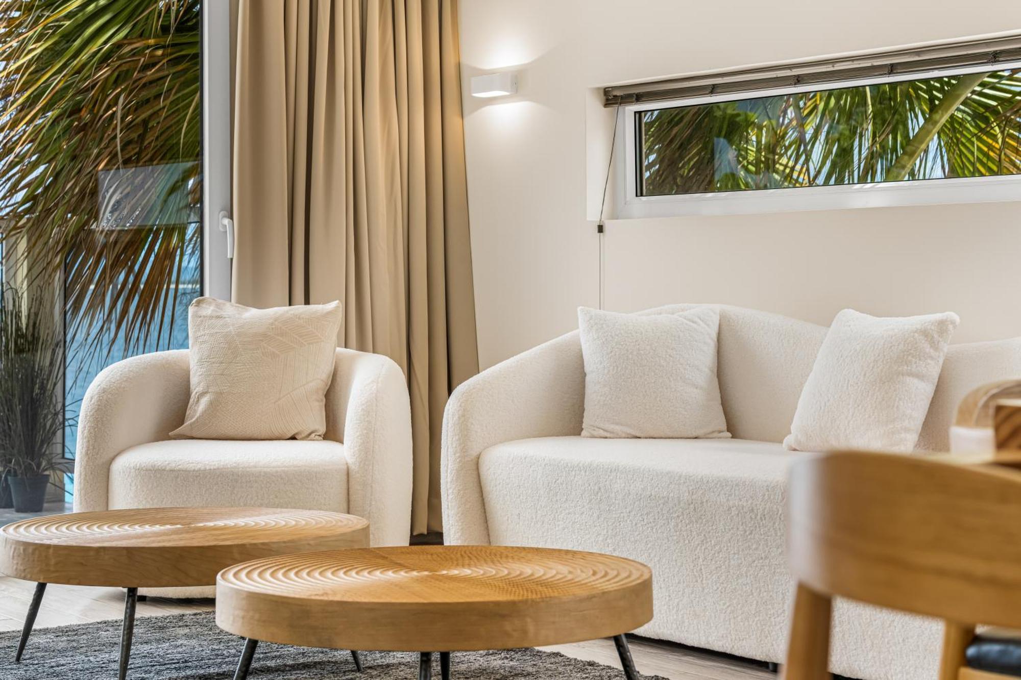 Boutique Hotel Bougainvillea Kralendijk  Bagian luar foto
